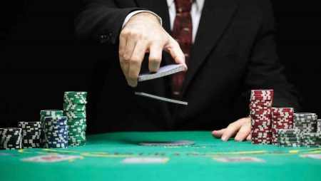 Sai lầm chủ yếu người chơi Poker nên tránh.