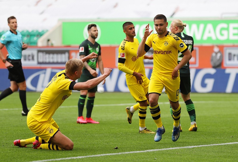 Thắng nhẹ, Dortmund áp sát Bayern Munich trong cuộc đua vô địch Bundesliga  – Nhà Cái Fun88