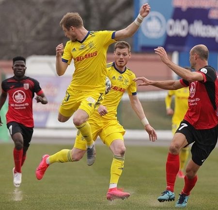 W88 Dự đoán Slavia Mozyr vs Gorodeya lúc 22h ngày 21/5/2020