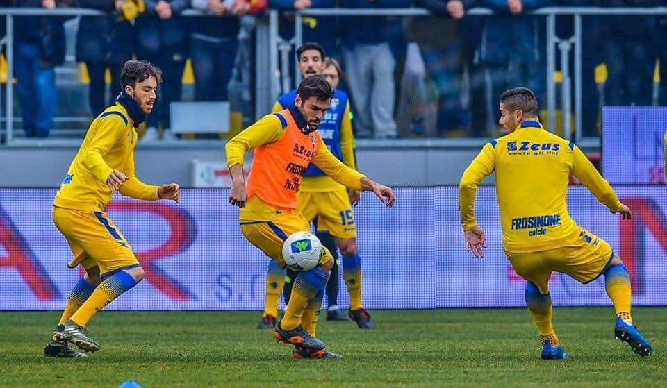 W88 Dự đoán Frosinone vs Cosenza lúc 03h00 ngày 21/11/2020