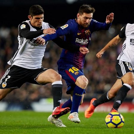 W88 Dự đoán Barcelona vs Valencia lúc 22h15 ngày 19/12/2020