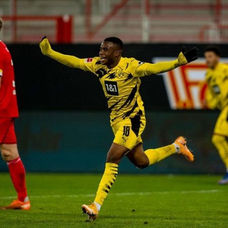 W88 Dự đoán Braunschweig vs Dortmund lúc 02h00 ngày 23/12/2020