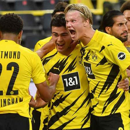 W88 Dự đoán Dortmund vs Paderborn lúc 2h45 ngày 3/2/2021