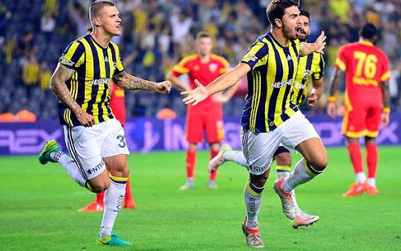 W88 Dự đoán Fenerbahce vs Kayserispor lúc 23h00 ngày 25/1/2021