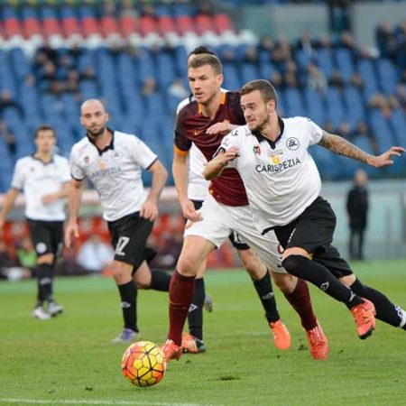 W88 Dự đoán Roma vs Spezia lúc 21h00 ngày 23/1/2021