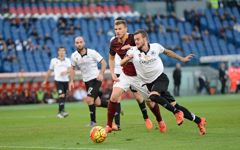 W88 Dự đoán Roma vs Spezia lúc 21h00 ngày 23/1/2021