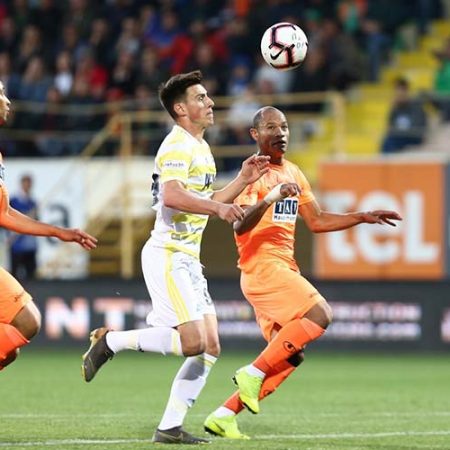 W88 Dự đoán Fenerbahce vs Alanyaspor lúc 23h00 ngày 7/1/2021