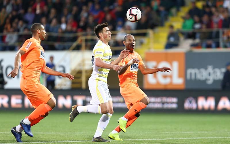 W88 Dự đoán Fenerbahce vs Alanyaspor lúc 23h00 ngày 7/1/2021