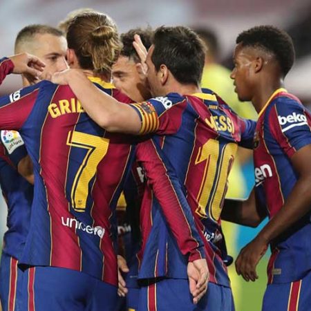 W88 Dự đoán Villarreal vs Barcelona lúc 21h15 ngày 25/4/2021