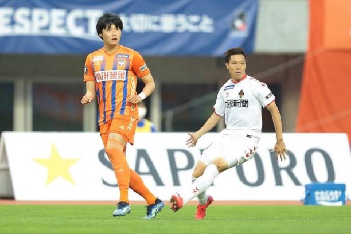 Soi kèo bóng đá hạng 2 Nhật Bản hôm nay 28/8: Mito HollyHock vs Albirex Niigata