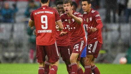 Đội hình ra sân chính thức Leipzig vs Bayern Munich, 23h30 ngày 11/9 (cập nhật)