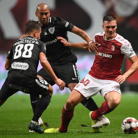 Máy tính dự đoán bóng đá 30/9: Braga vs Midtjylland