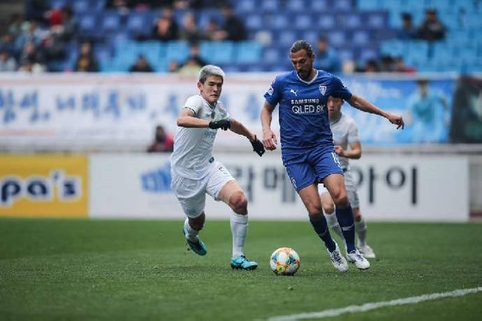 Phân tích kèo hiệp 1 Suwon Bluewings vs Gangwon, 12h00 ngày 21/9