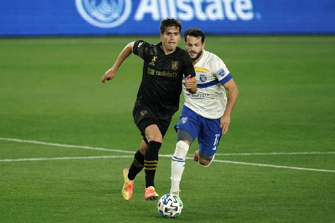 Soi kèo phạt góc Austin vs LA Galaxy, 8h37 ngày 27/9