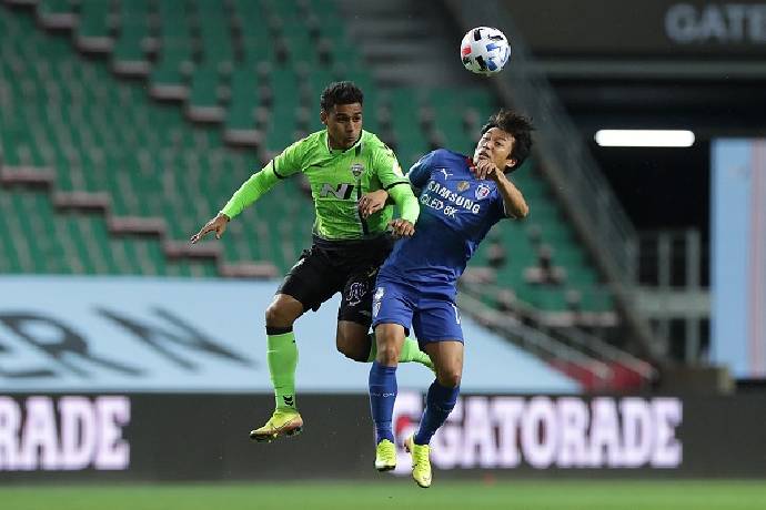 Soi kèo phạt góc Jeonbuk Motors vs Suwon Bluewings, 12h20 ngày 18/9