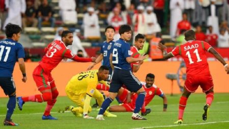 Soi kèo phạt góc Nhật Bản vs Oman, 17h10 ngày 2/9