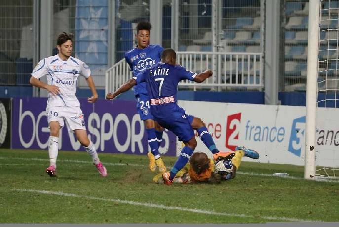 Biến động tỷ lệ kèo Auxerre vs Bastia, 1h45 ngày 26/10