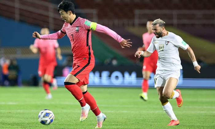 Dự đoán Iran vs Hàn Quốc (20h30 12/10) bởi chuyên gia Amos Murphy