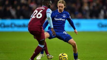 Dự đoán, soi kèo thẻ vàng Everton vs West Ham, 20h ngày 17/10