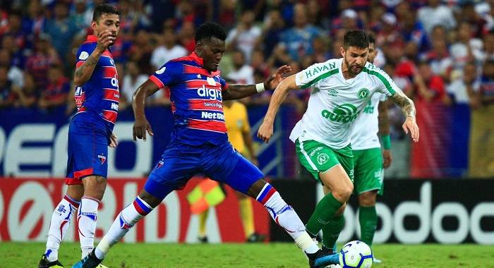 Máy tính dự đoán bóng đá 16/10: Chapecoense vs Fortaleza