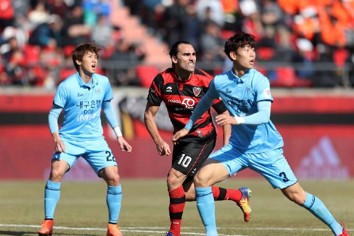 Nhận định kèo Pohang Steelers vs Ulsan Hyundai, 17h ngày 20/10