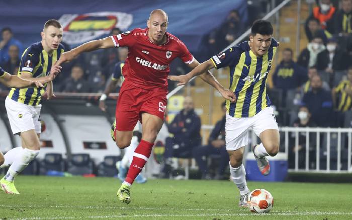 Biến động tỷ lệ kèo Antwerp vs Fenerbahce, 3h ngày 5/11