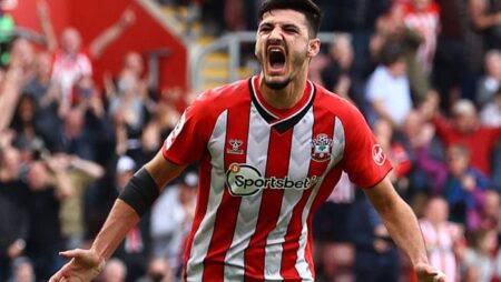 Dự đoán Southampton vs Aston Villa (3h 6/11) bởi chuyên gia Matt Law