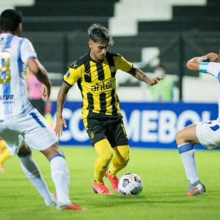Máy tính dự đoán bóng đá 19/11: Penarol vs Cerro Largo
