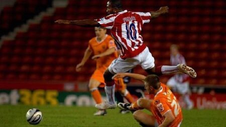 Nhận định kèo Blackpool vs Stoke City, 2h45 ngày 4/11