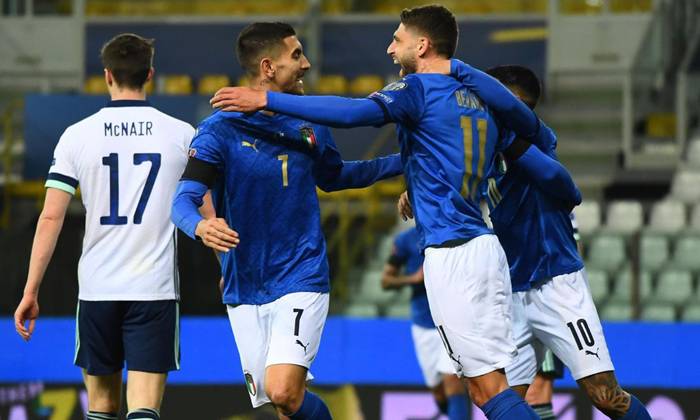 Soi kèo phạt góc Bắc Ireland vs Italia, 2h45 ngày 16/11