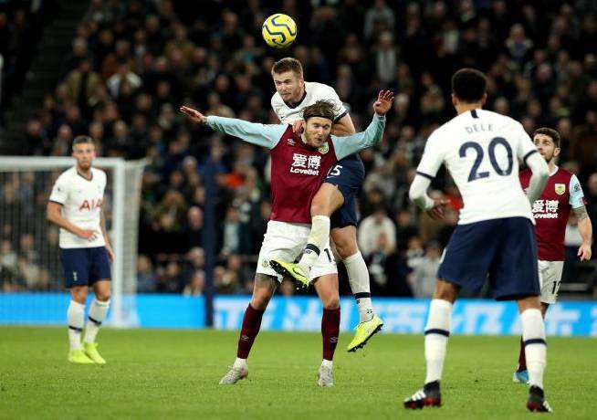 Soi kèo phạt góc Burnley vs Tottenham, 21h ngày 28/11