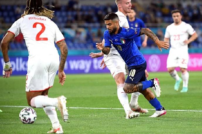 Soi kèo phạt góc Italia vs Thụy Sĩ, 2h45 ngày 13/11