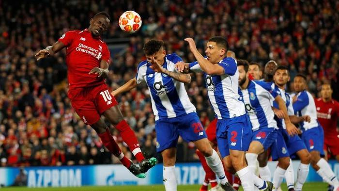 Soi kèo phạt góc Liverpool vs Porto, 3h ngày 25/11