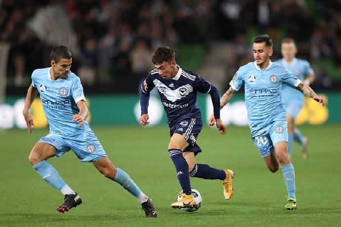 Soi kèo phạt góc Melbourne City vs Brisbane Roar, 15h45 ngày 19/11