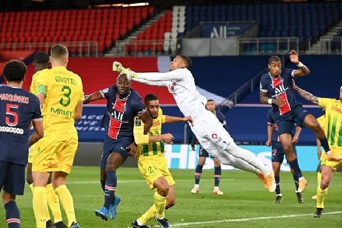 Soi kèo phạt góc PSG vs Nantes, 23h00 ngày 20/11