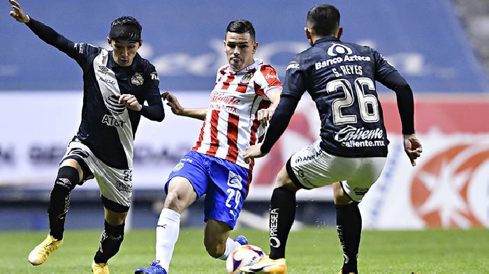 Soi kèo phạt góc Puebla vs Guadalajara, 10h00 ngày 21/11