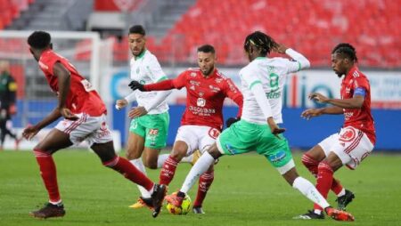 Biến động tỷ lệ kèo Brest vs Saint-Etienne, 1h ngày 2/12