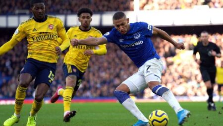 Soi bảng dự đoán tỷ số chính xác Everton vs Arsenal, 3h ngày 7/12