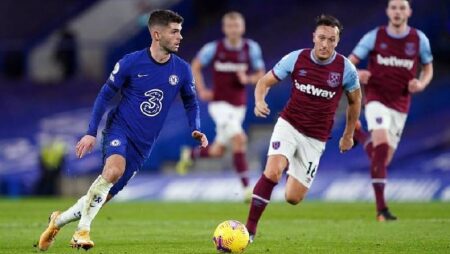 Soi kèo chẵn/ lẻ West Ham vs Chelsea, 19h30 ngày 4/12