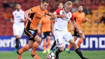 Soi kèo phạt góc Brisbane Roar vs Adelaide, 13h05 ngày 4/12