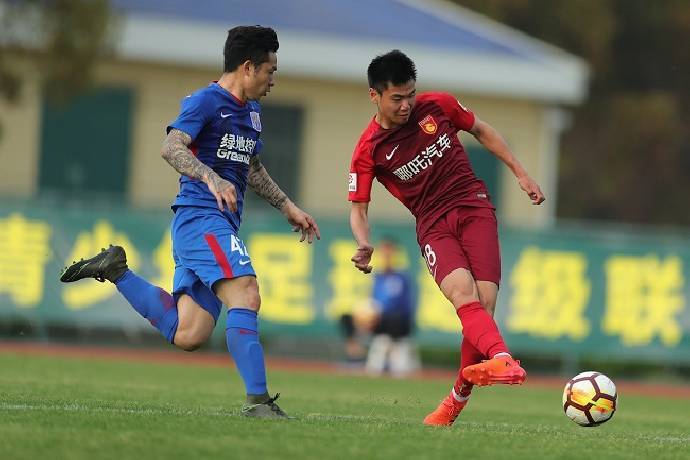 Soi kèo phạt góc Chongqing Liangjiang vs Shanghai Shenhua, 18h30 ngày 31/12