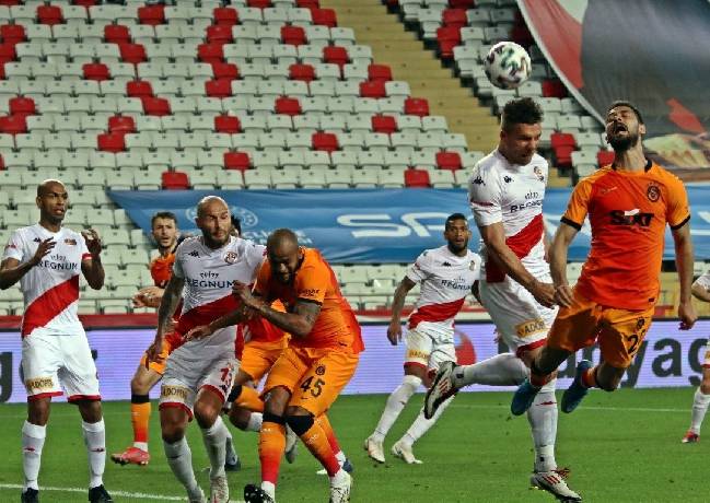 Soi kèo phạt góc Galatasaray vs Antalyaspor, 20h ngày 25/12