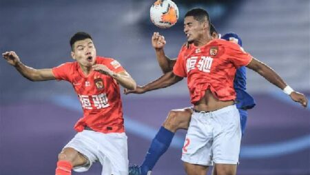 Soi kèo phạt góc Guangzhou FC vs Changchun Yatai, 14h30 ngày 1/1