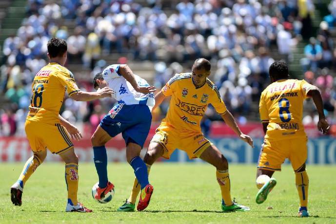 Soi kèo phạt góc Leon vs Tigres UANL, 10h ngày 5/12