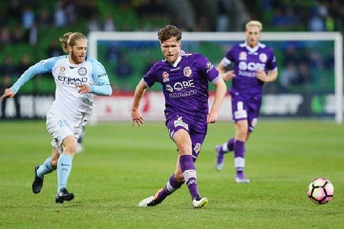 Soi kèo phạt góc Melbourne Victory vs Perth Glory, 14h45 ngày 5/12