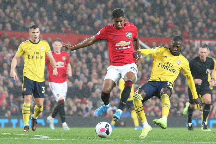 Soi kèo phạt góc MU vs Arsenal, 3h15 ngày 3/12