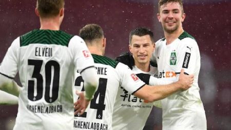 Đội hình ra sân chính thức Hannover vs M’gladbach, 0h30 ngày 20/1 (cập nhật)