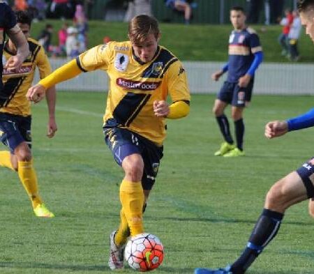 Máy tính dự đoán bóng đá 14/1: Central Coast Mariners vs Newcastle Jets