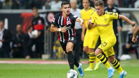 Phân tích kèo hiệp 1 Eintracht Frankfurt vs Dortmund, 0h30 ngày 9/1