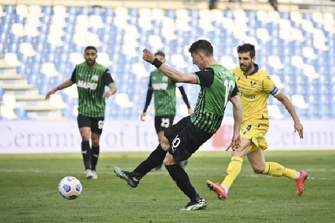 Phân tích kèo hiệp 1 Sassuolo vs Verona, 18h30 ngày 16/1